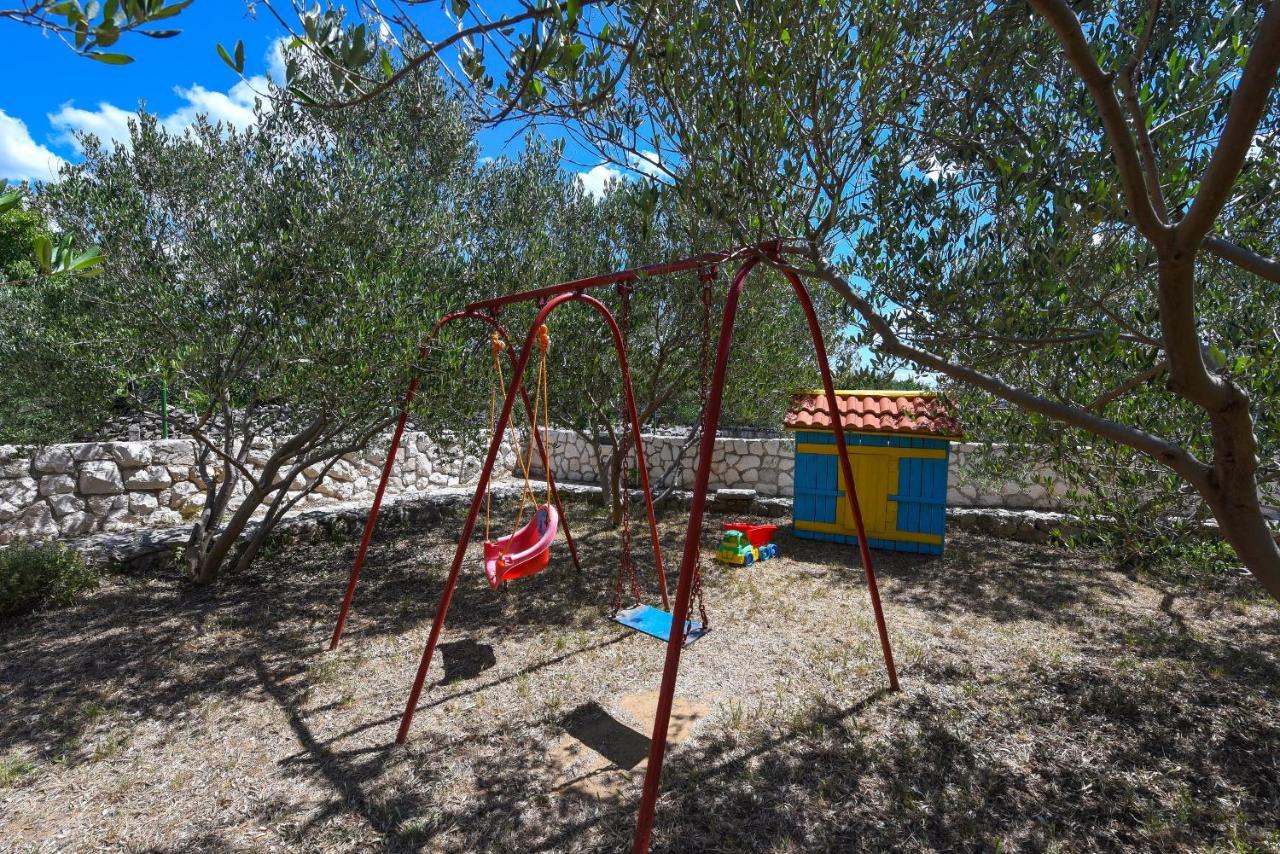 Apartman Magas With Private Pool ヴィンイェラック エクステリア 写真