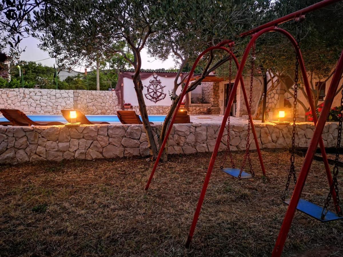 Apartman Magas With Private Pool ヴィンイェラック エクステリア 写真