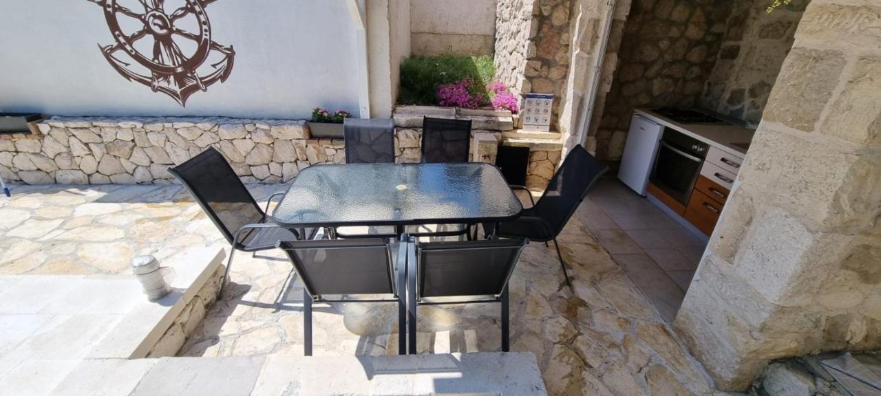 Apartman Magas With Private Pool ヴィンイェラック エクステリア 写真
