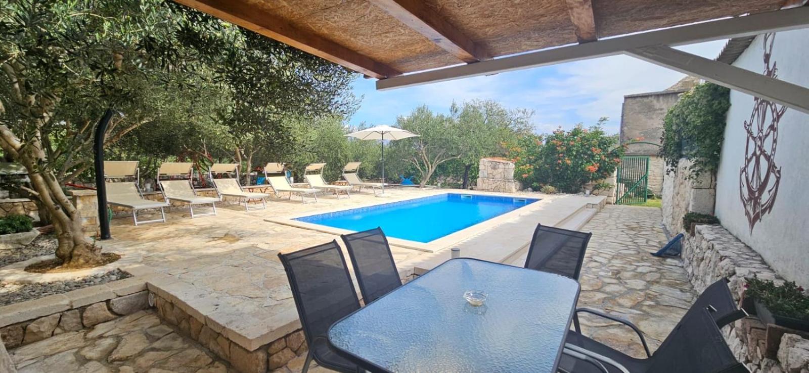 Apartman Magas With Private Pool ヴィンイェラック エクステリア 写真